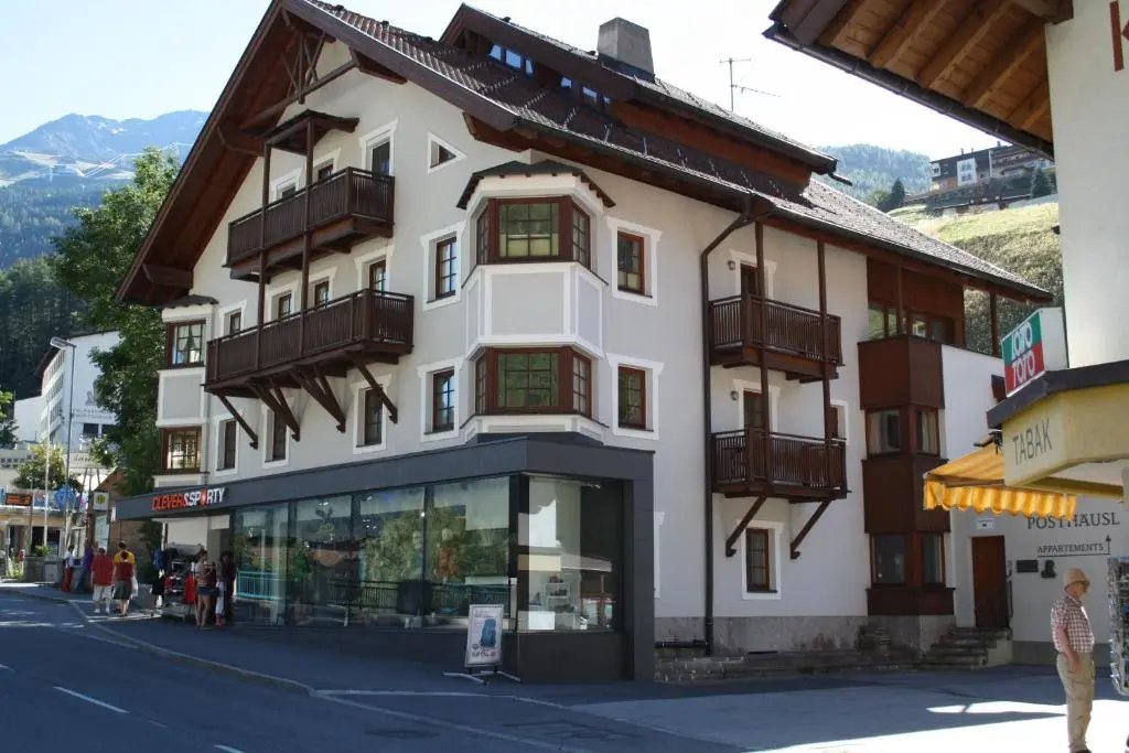 Hotel photo 1