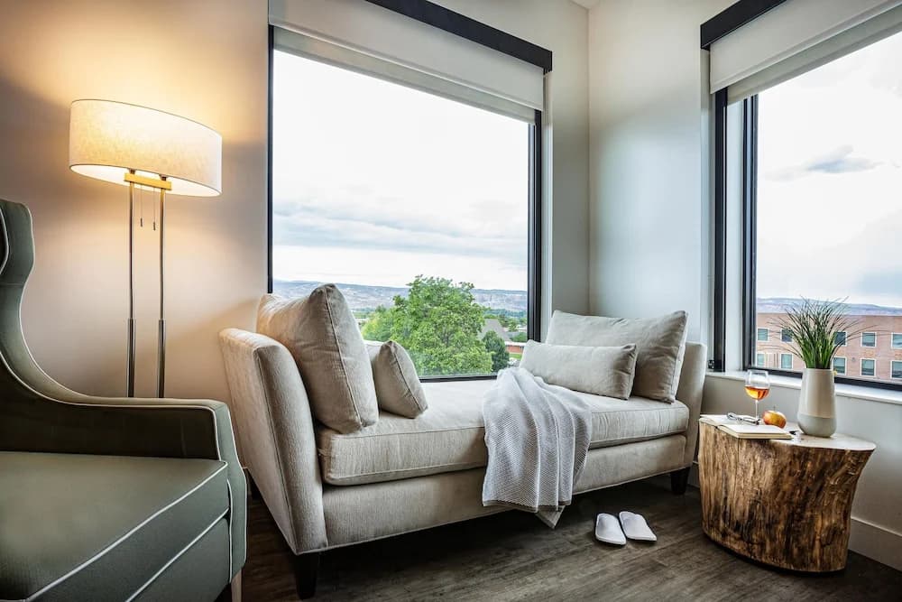 Suite with balcony