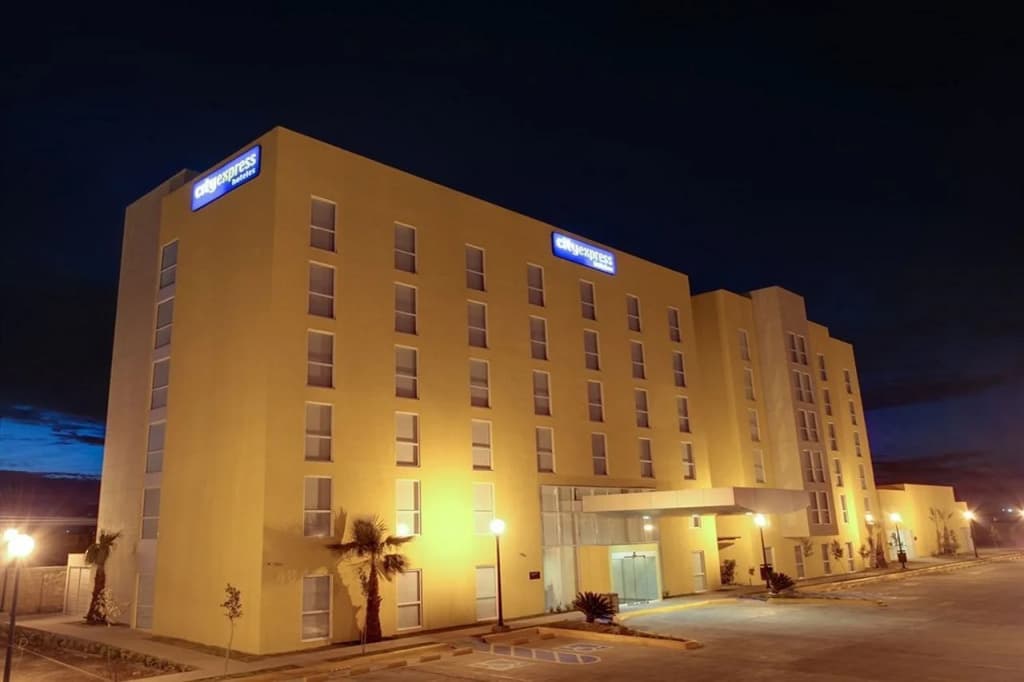 Hotel photo 1