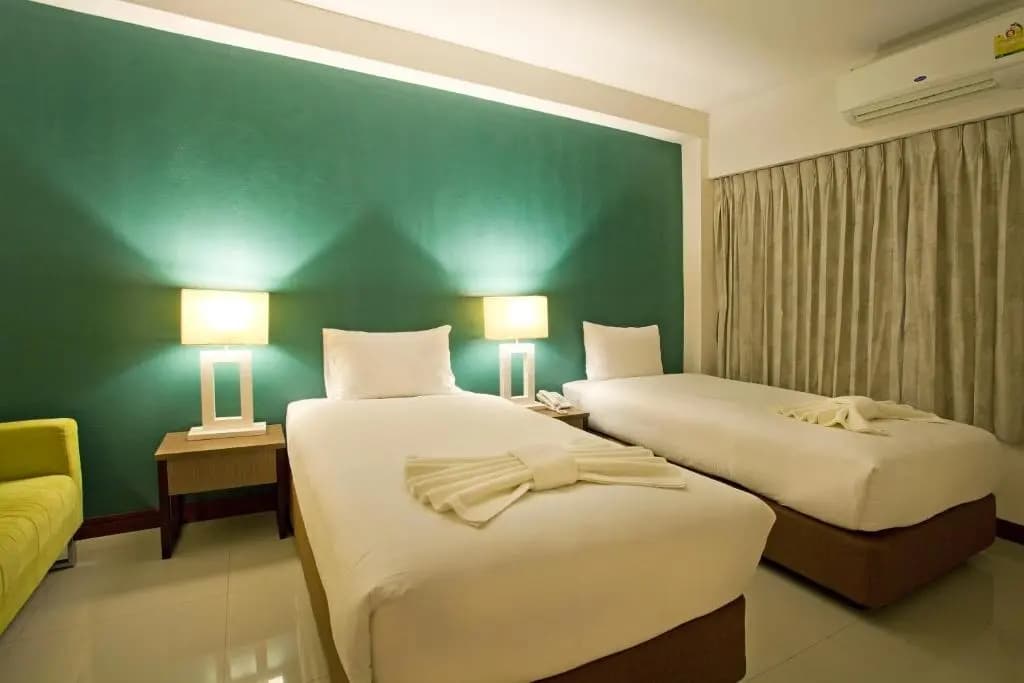 Deluxe Double room twin beds