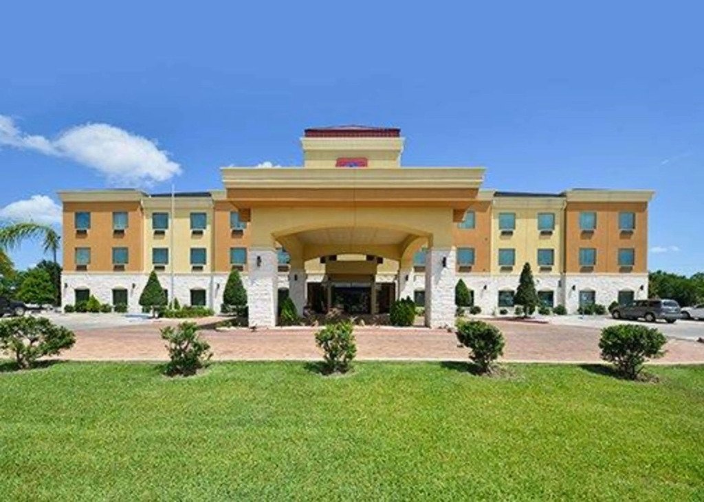 Hotel photo 1