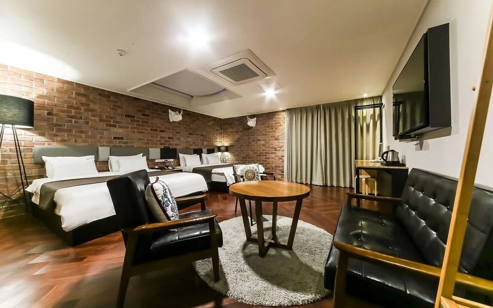 Hotel photo 2