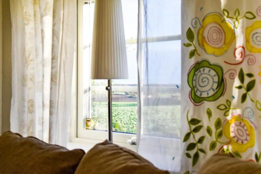 2 Bedrooms Cottage