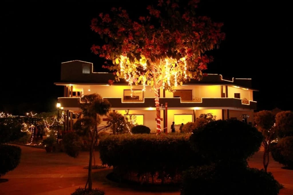 Hotel photo 1