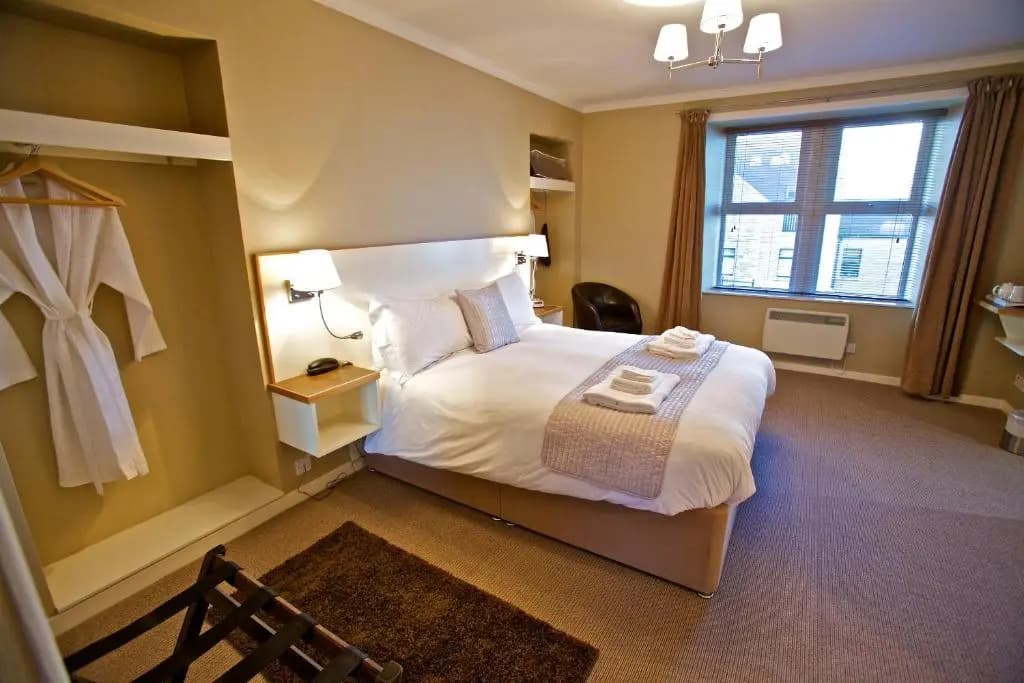 Deluxe Double room full double bed