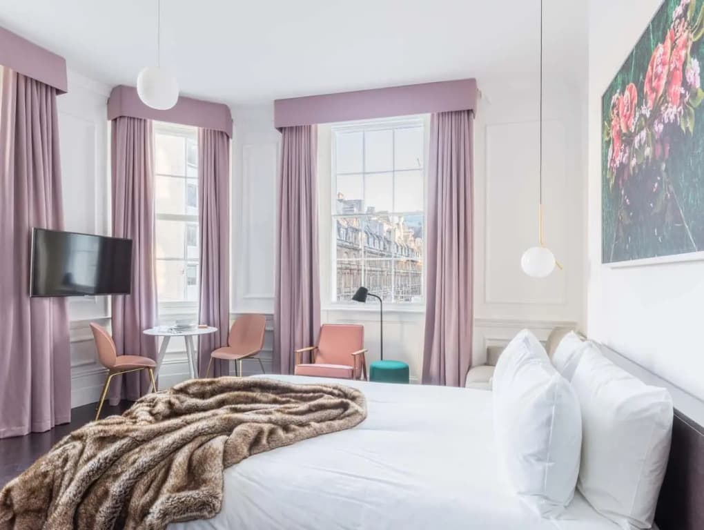 Superior room