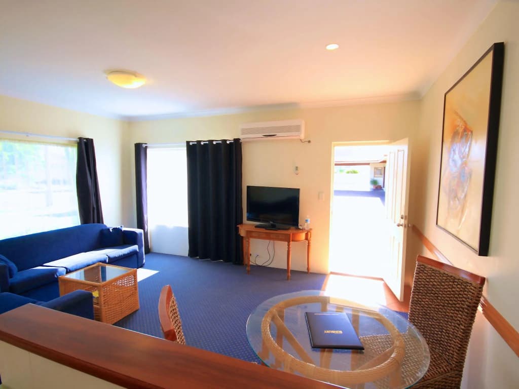 Double Apartment twin beds