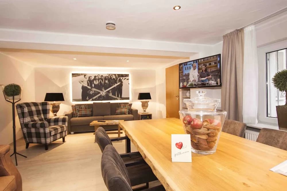 Comfort Double Apartment full double bed