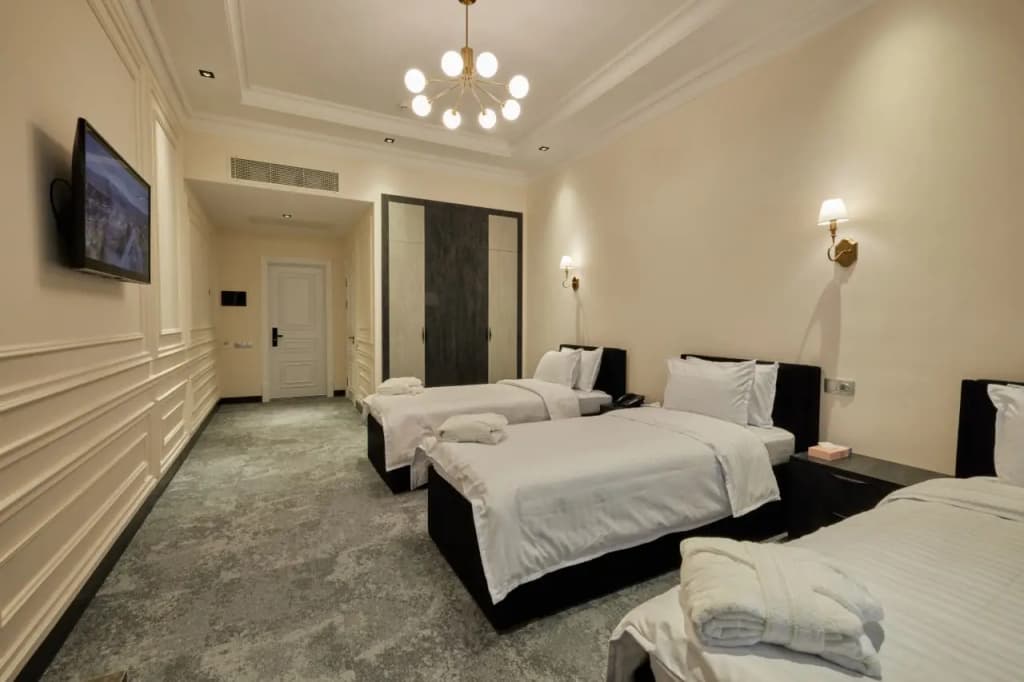 Triple room
