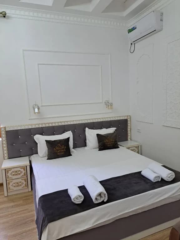 Standard Double room with view full double bed