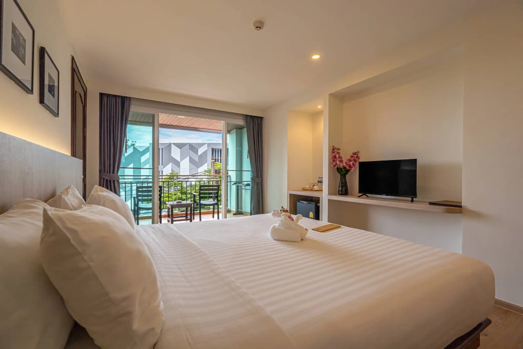 Superior room with balcony and with view