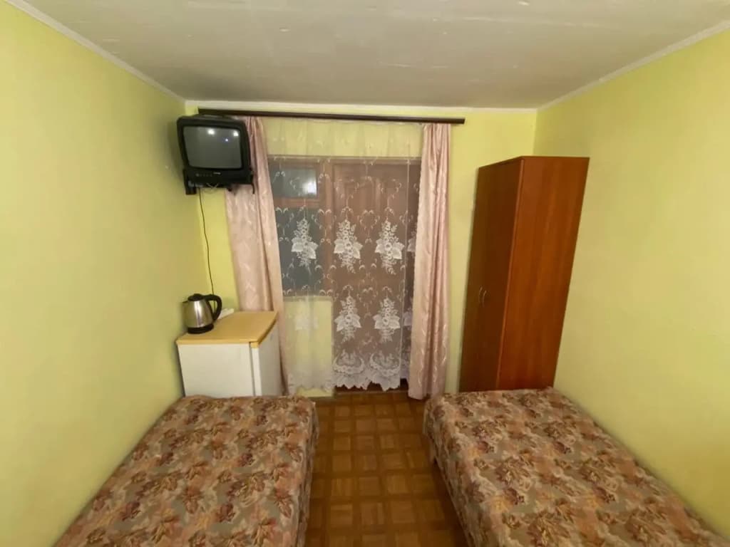 Economy Double room twin beds