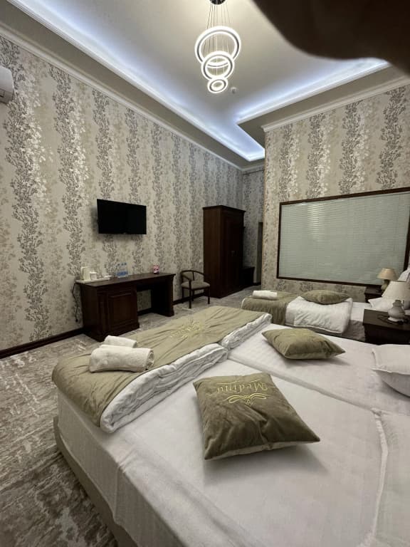 Economy Triple room