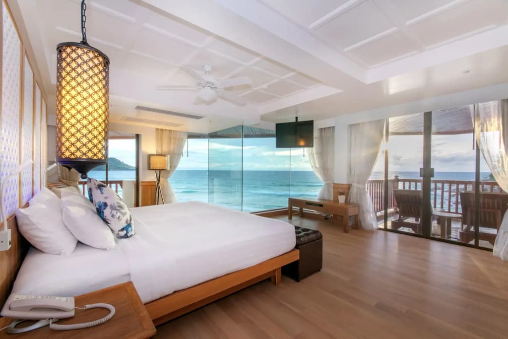 2 Bedrooms Royal Thani Suite