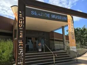 Great location close to waterfront, Shops, Restaurants and Cafes.