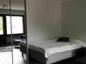 Cosy studio near by AirPort, 2min from train!