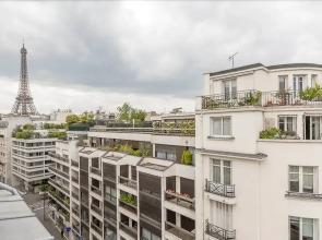 We Stay - Tour Eiffel 75007