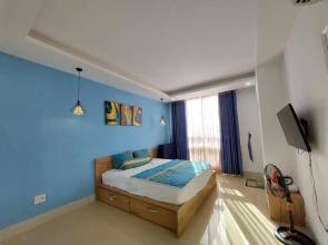 Pooh House 8 - infinite view