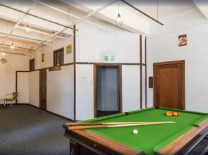 The Old Swan Barracks - Hostel