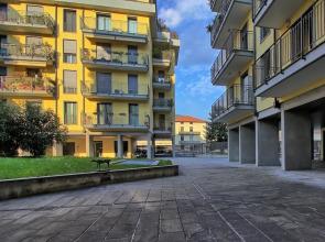 Logicasa Casa Ada Como Lake