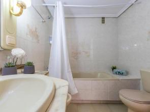 Apartamento con piscina a 250m de la playa