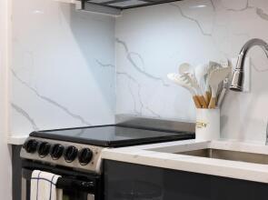 1597-12 NEW Studio Prime UES WD in Unit