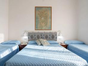 Affittacamere AioSardegna Al Porto-Camera 3_al_Porto