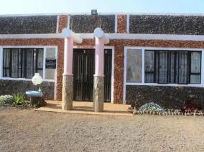 Amboseli Getaway Hotel