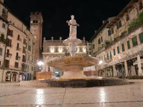 Residenza Corte Carnesali - Italian Homing