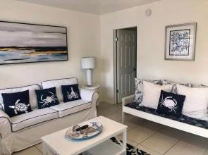 Gorgeous Beachy Chic Condo in Key Biscayne