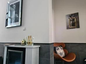 Homesuites Apartments