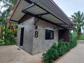 Charlie Resort Chumphon