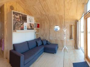 Wikkelboats at Wijnhaven