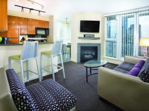 WorldMark Vancouver - The Canadian
