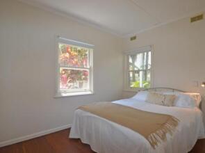 Breakers 1 2 Hill Street