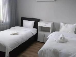 Gorgeous Villa With Private Pool in the Heart of Nature in Izmit Kocaeli