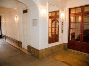 Just Renovated 138m2 On The Seine