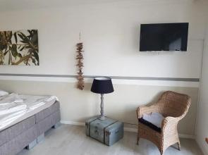 Bernd Vogel Apartments