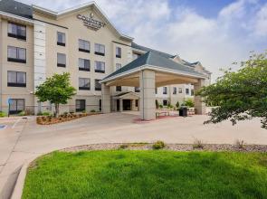 Staybridge Suites Cedar Rapids North by IHG