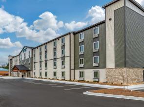 WoodSpring Suites Brunswick