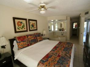 Ocean Reef Yacht Club & Resort