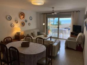 Large Apartment with Sea Views