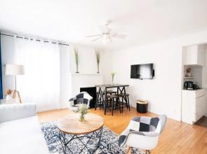 11-4f Prime West Village Designer 1BR