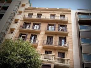 DONNA · Donna's Residence · Low-priced, Super Reviewed Apartment