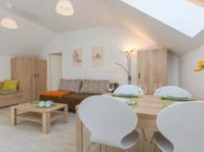 Old Town Rooms and Apartments