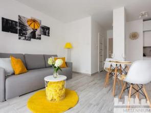 Millennium Manufaktura Yellow