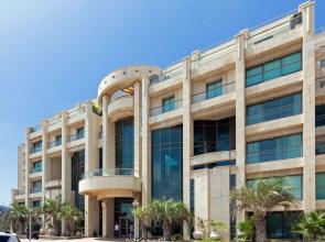 Lagoon Amazing water front 3