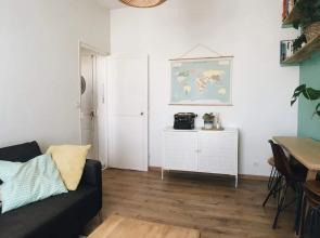 Newly Renovated and Bright Apartment