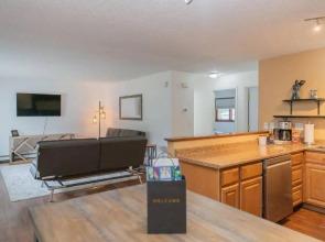 The Western Hale Hideaway