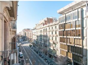 3br Modernist Pg de Gràcia high ceilings - Dandi